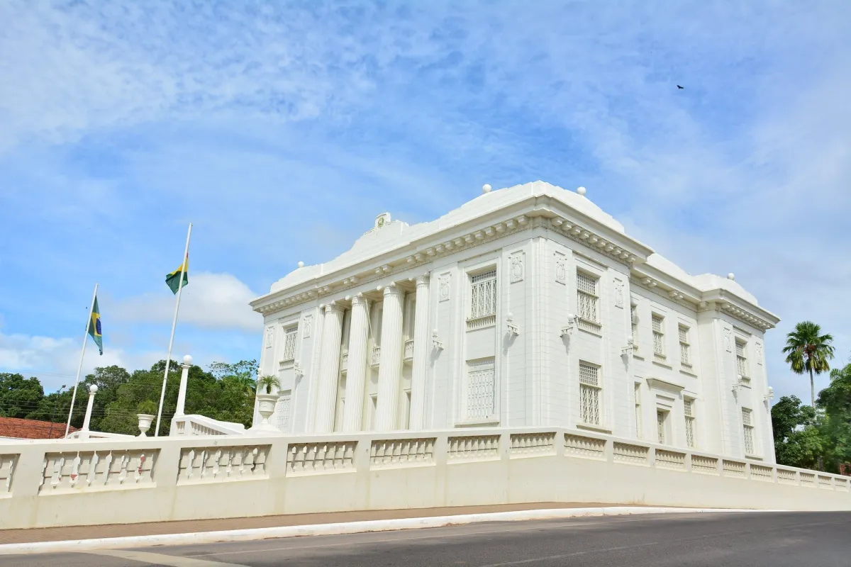 Eleições 2026: Candidatos ao governo do Acre votam neste domingo